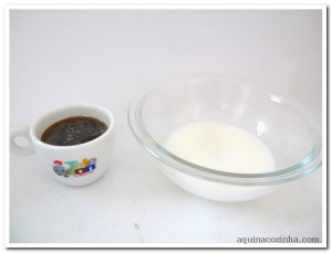 café com leite de coco