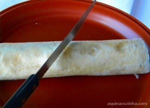 Receita de wrap feito com rúcula e tomate seco