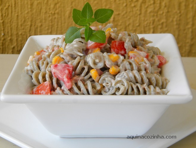 Salada de macarrão