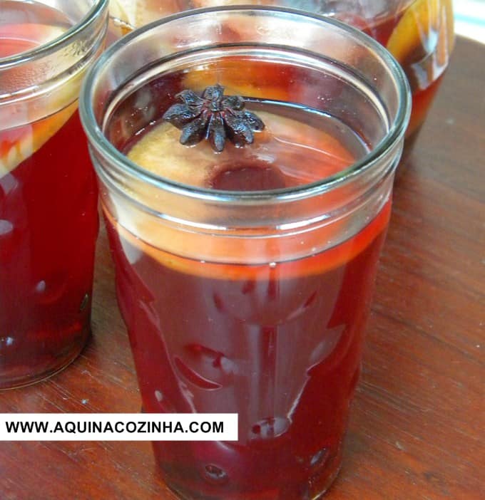 Chá de hibisco com maçã e especiarias