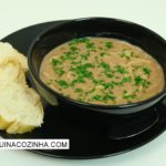 Sopa de feijão com macarrão e batata