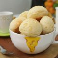 pao-de-queijo-3-ingredientes